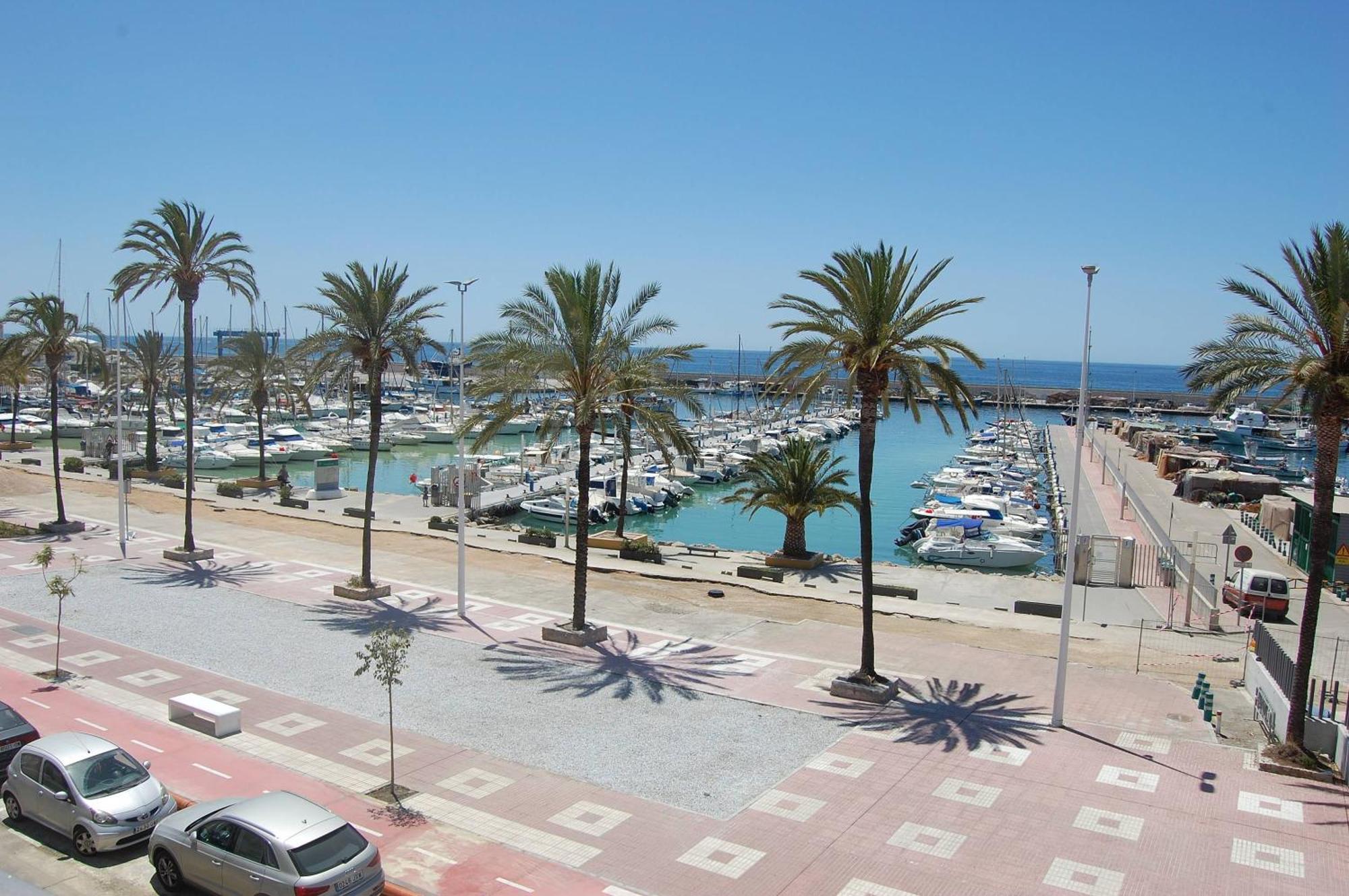 Puerto Caleta Dream - Alojamientos La Torre Caleta De Velez Exteriör bild
